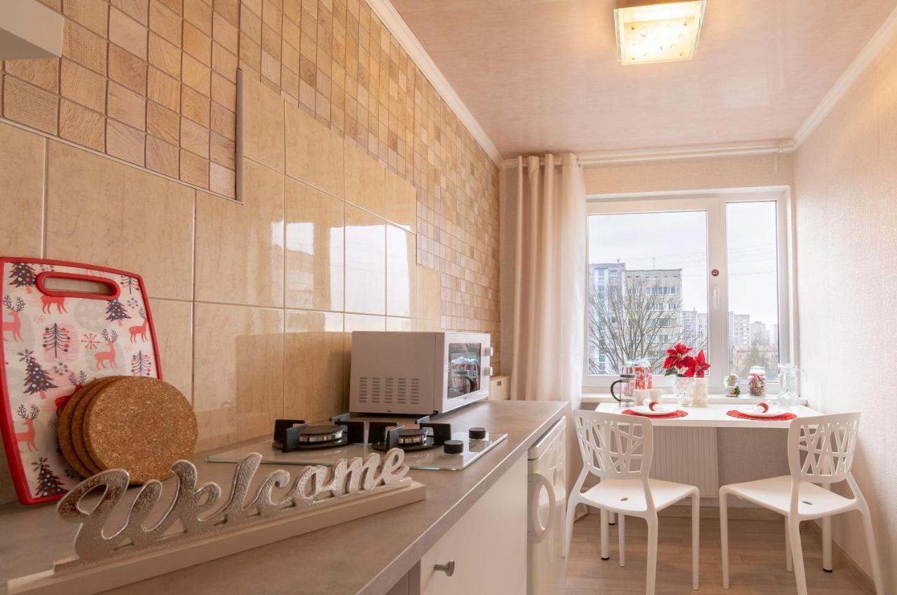 Akropole Apartment In Riga Exteriör bild